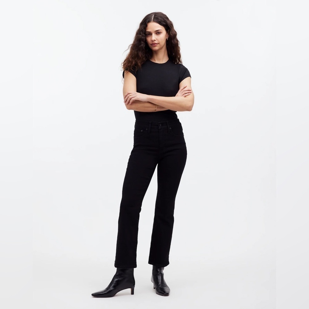 NWT Madewell Mid Rise Kick Out Ankle Length Jeans Black W 23 Runs Small